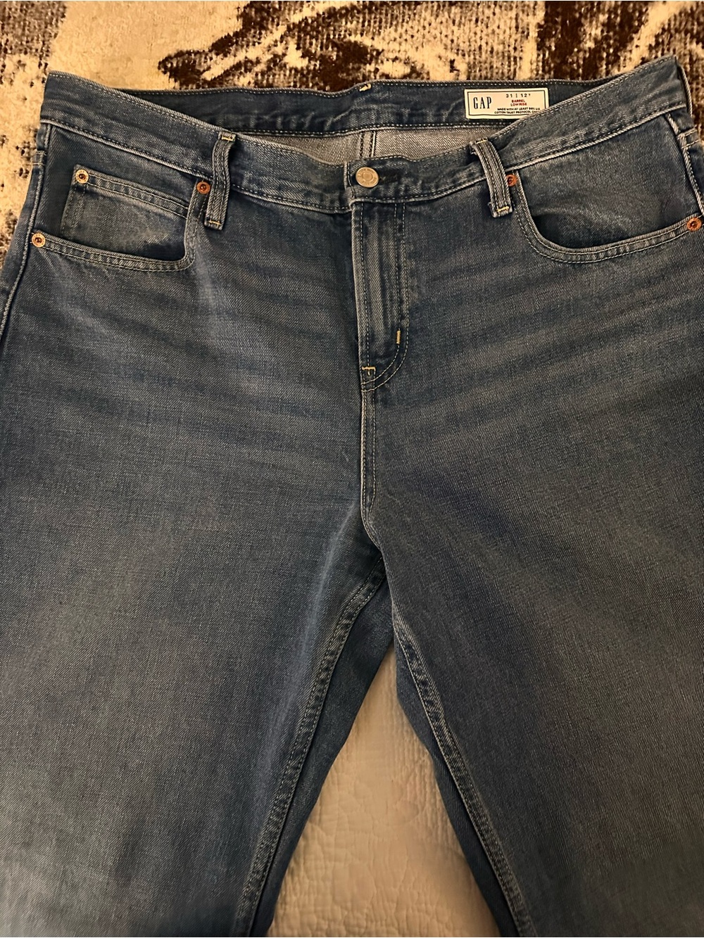 GAP Relaxed Fit Men's Denim Jeans - Medium Blue Wash